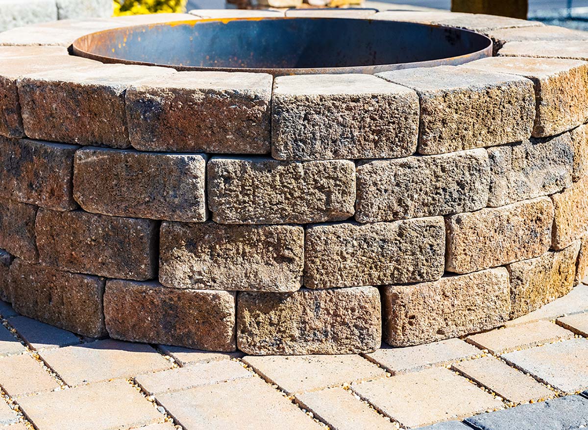 Outdoor Fireplaces Firepits J, Belgard Round Fire Pit Kitchener